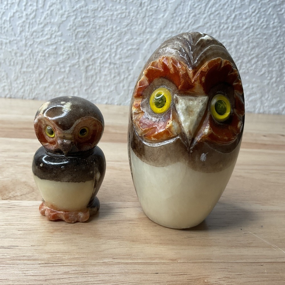 Vtg 1970s Hand Carved Italian Alabaster 2 Owls Paperweight with Glass Eyes Flaw*
